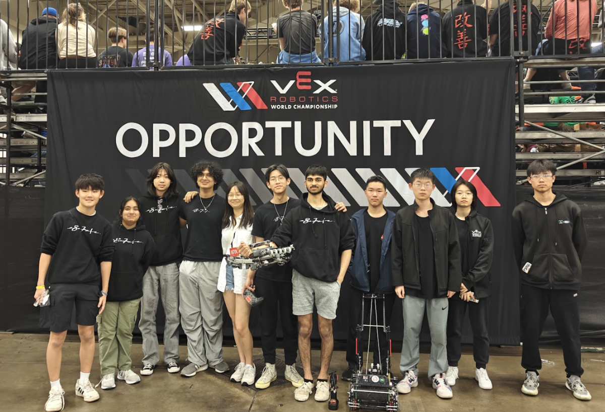 LHS Teams Compete at VEX Robotics Worlds