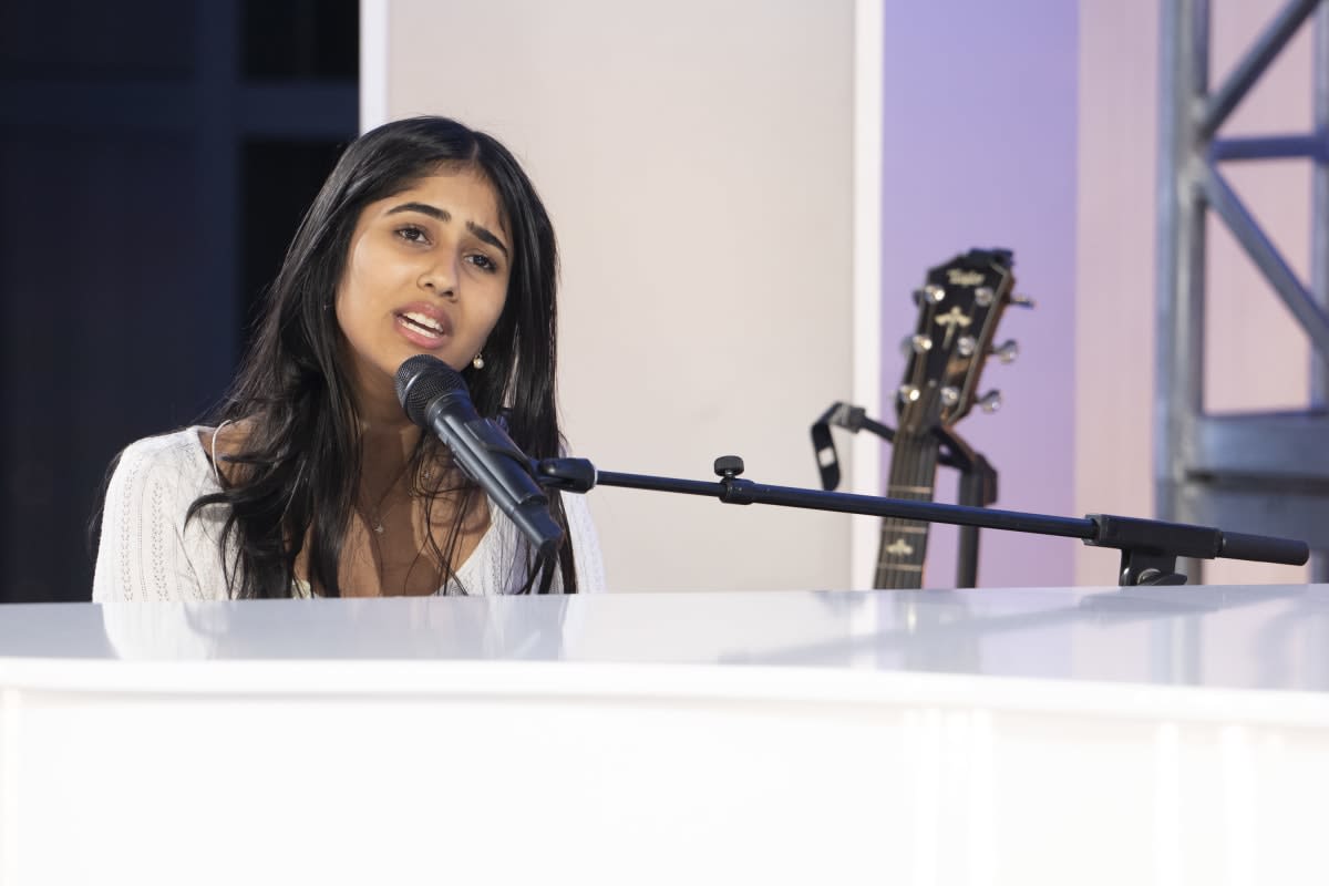 Artist of the Issue: Shriya Jha