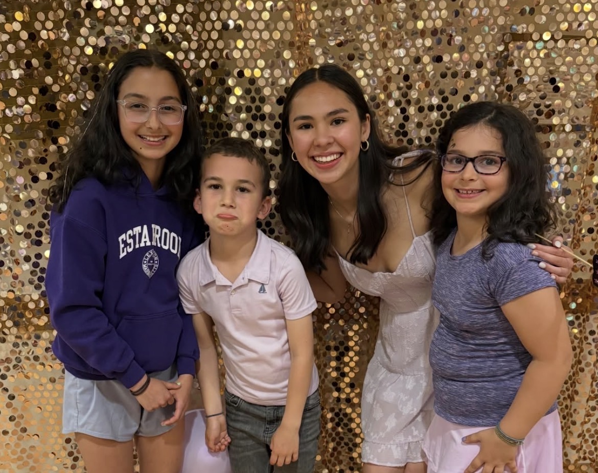 Youth Movement Against Alzheimer’s Club Hosts Purple Palooza Fundraiser